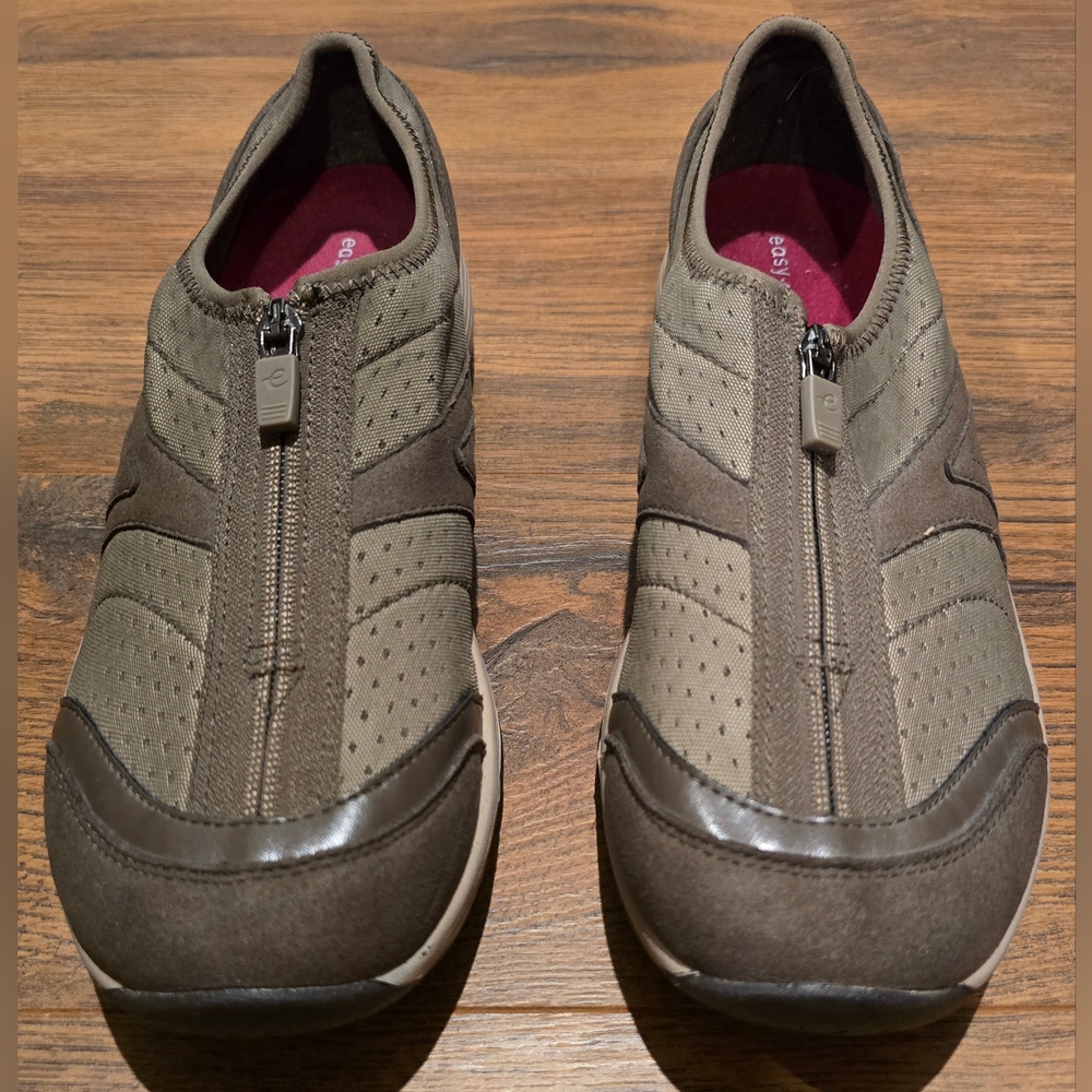 Women's Easy Spirit Sevonn2 Zip Closure Walking Running Shoes Size 9 EUC